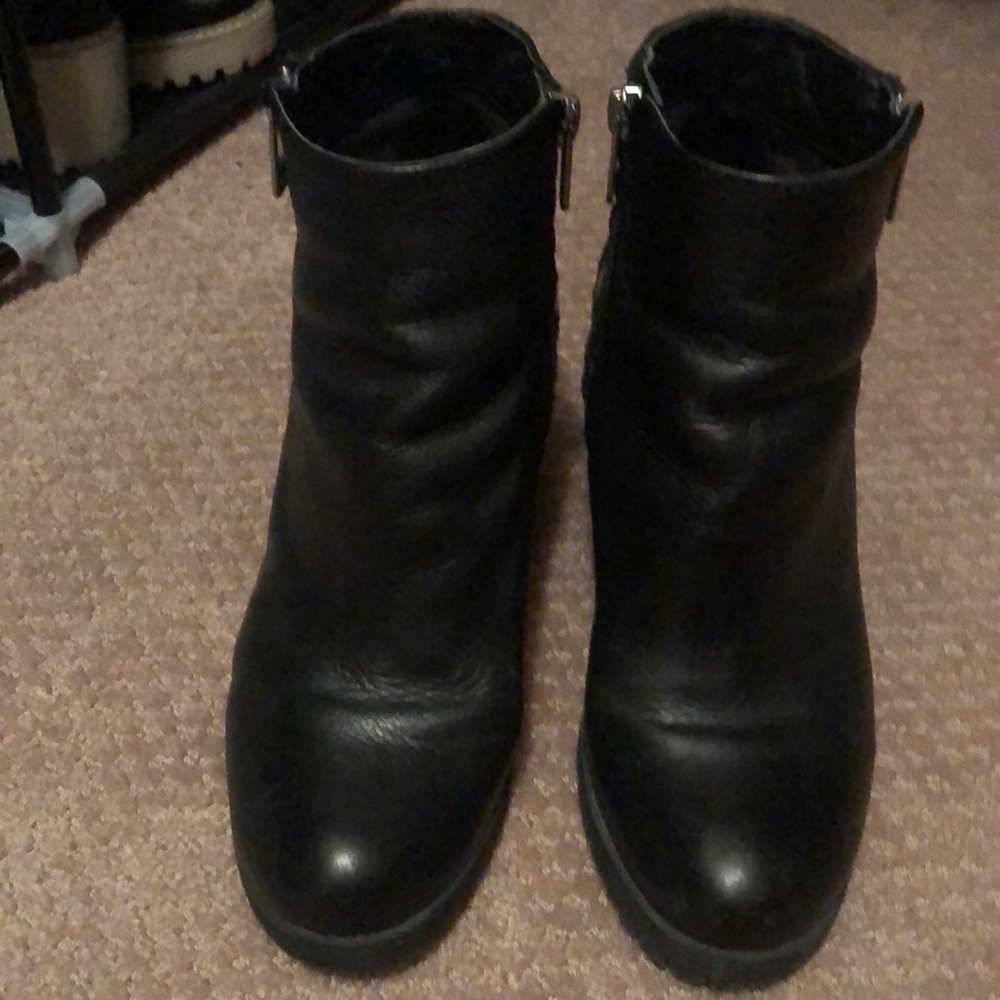 Womens black circus by Sam Edelman booties.